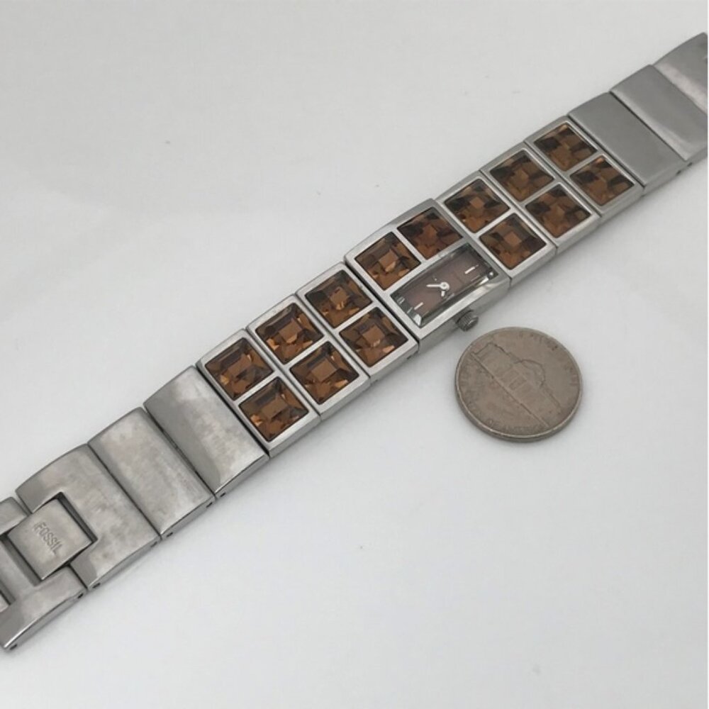 Fossil F2 Ladies’ Watch – Elegant Stainless Steel Timepiece - Picture 3 of 8